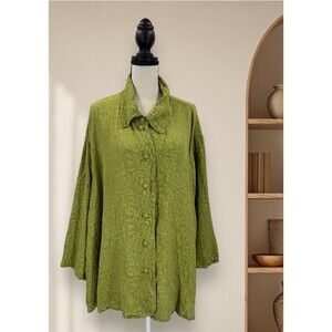 URU Vibrant Green Washable Silk Embossed Floral Top Oversized XL Art To Wear